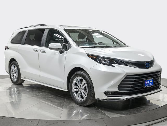 2025 Toyota Sienna XLE - 23083300 - 8