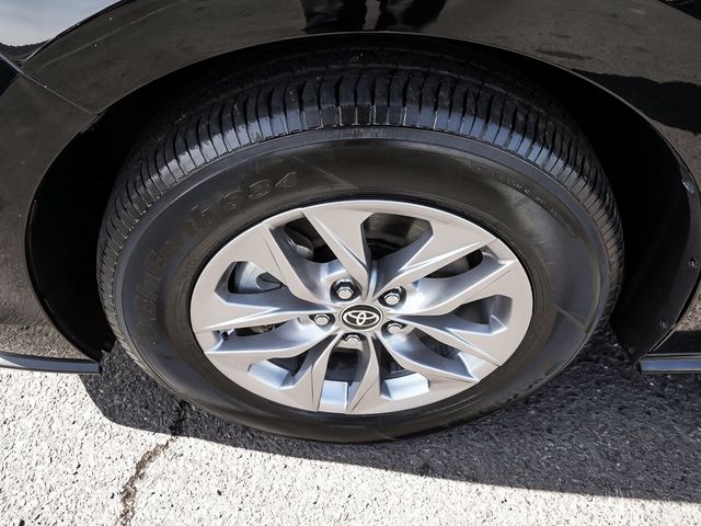 2025 Toyota Sienna XLE - 23093198 - 9