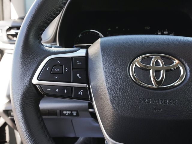 2025 Toyota Sienna XLE - 23093198 - 19