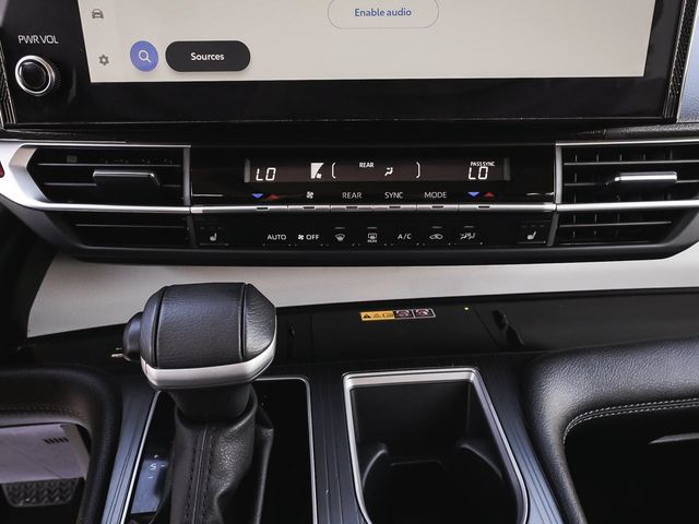 2025 Toyota Sienna XLE - 23093198 - 22