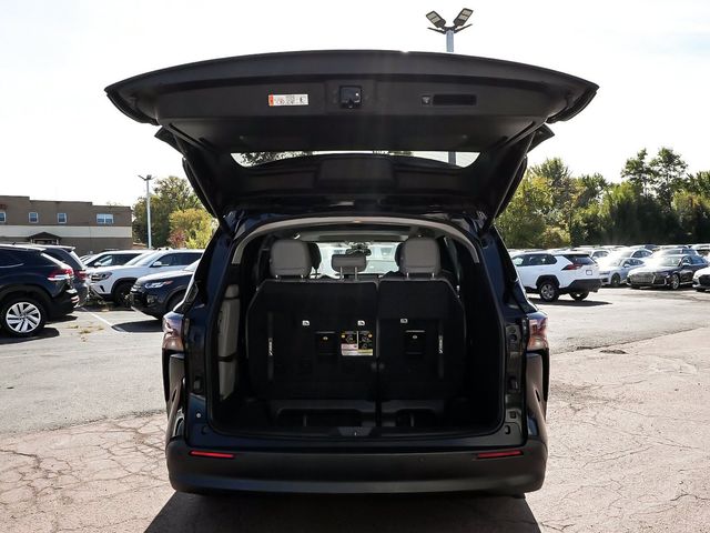 2025 Toyota Sienna XLE - 23093198 - 46