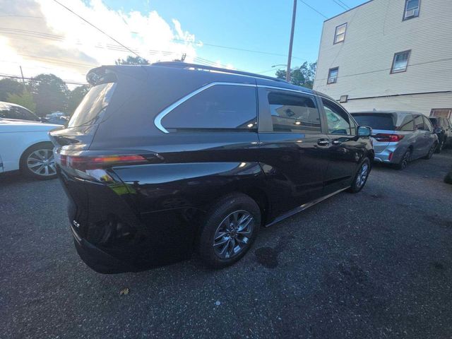 2025 Toyota Sienna XLE Autono-MaaS - 23093198 - 1