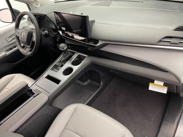 2025 Toyota Sienna XLE FWD 8-Passenger - 22985541 - 15