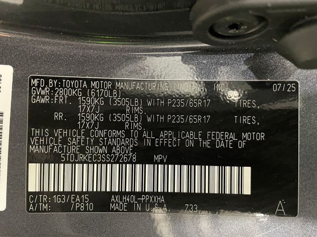 2025 Toyota Sienna XLE FWD 8-Passenger - 22985541 - 48