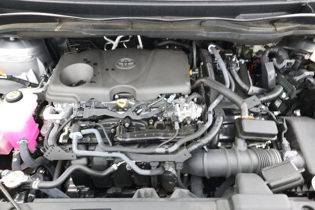 2025 Toyota Sienna XLE FWD 8-Passenger - 22937513 - 23