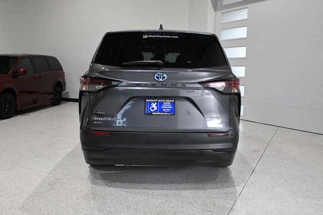 2025 Toyota Sienna XLE Mobility Handicap Van - 23034108 - 6