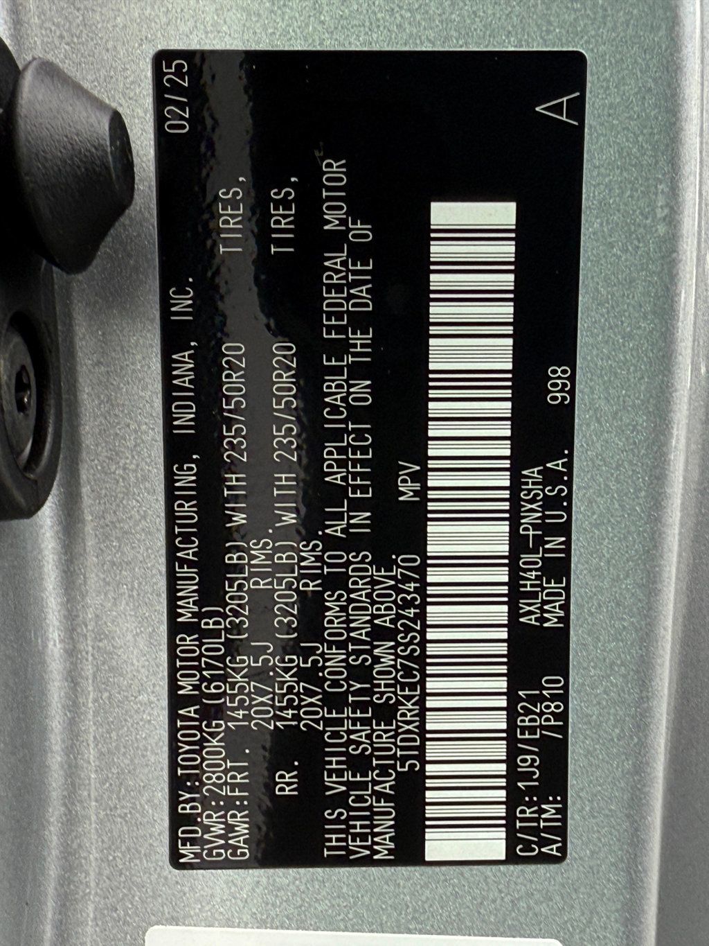 2025 Toyota Sienna XSE FWD 7-Passenger - 22818980 - 37