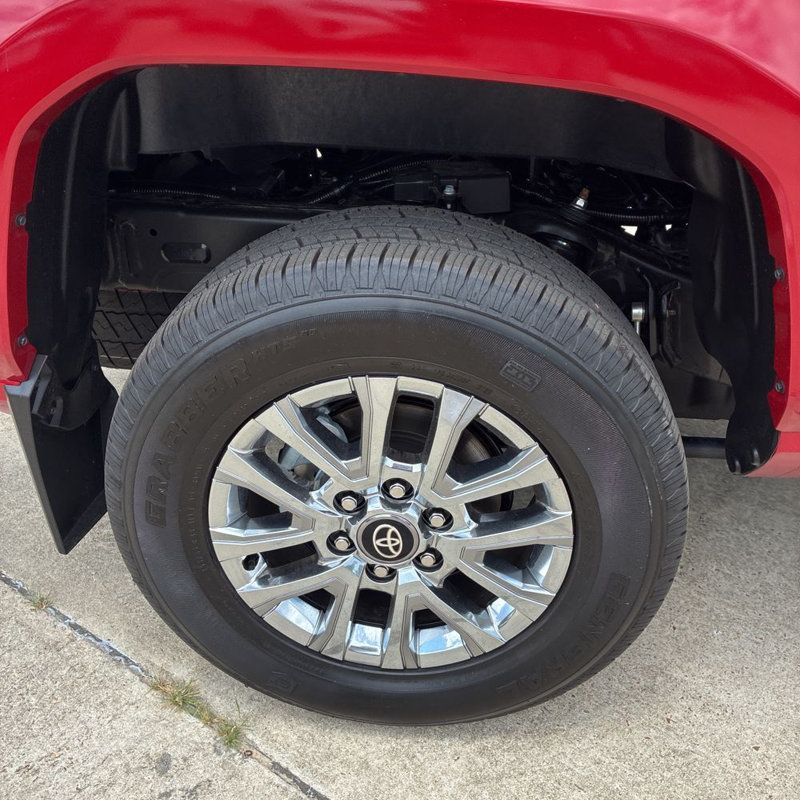 2025 Toyota Tacoma Limited - 23064075 - 19