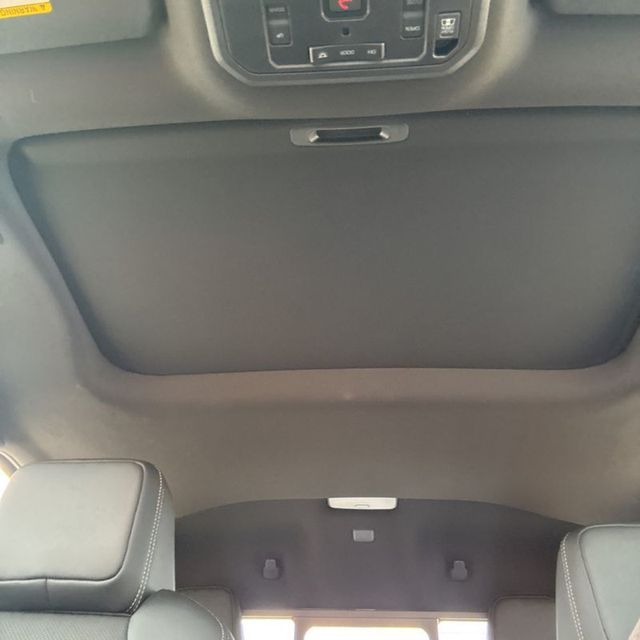 2025 Toyota Tacoma Limited - 23064075 - 32
