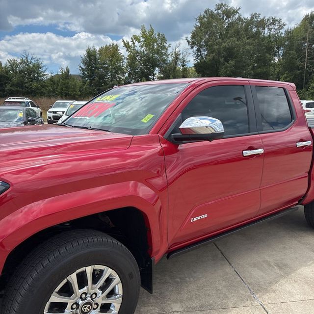 2025 Toyota Tacoma Limited - 23064075 - 5