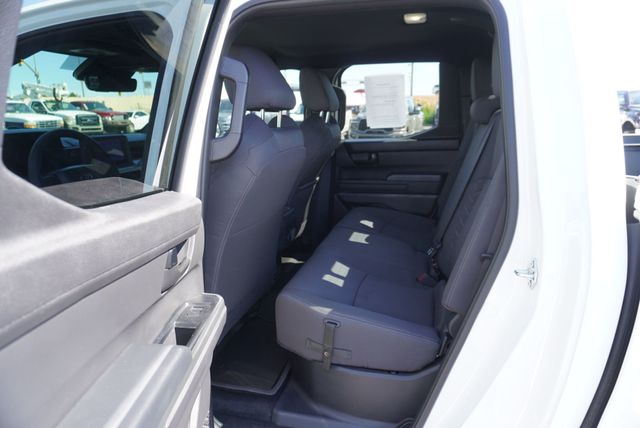 2025 Toyota Tacoma SR5 - 23035378 - 19