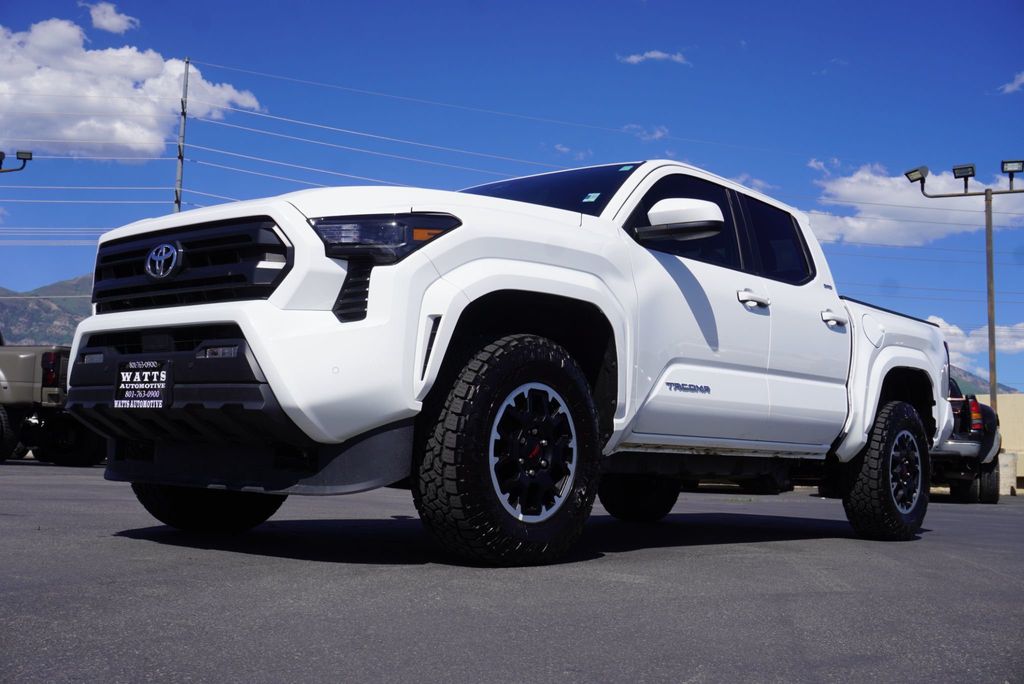 2025 Toyota Tacoma SR5 - 23035378 - 6