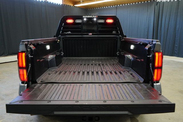 2025 Toyota Tacoma TRD Sport - 23100737 - 38