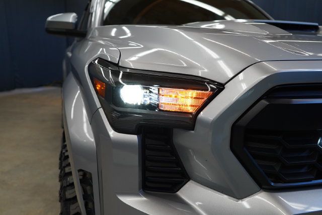 2025 Toyota Tacoma TRD Sport - 23100737 - 47