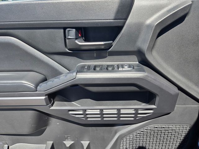2025 Toyota Tacoma 2WD  - 23028430 - 17