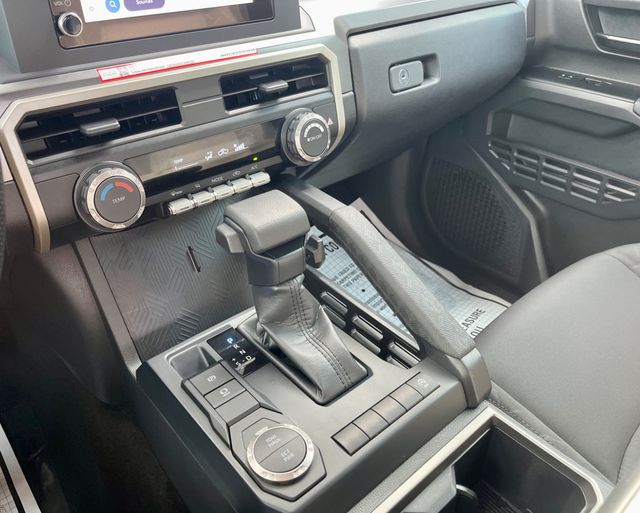 2025 Toyota Tacoma 2WD SR5 - 22967082 - 14