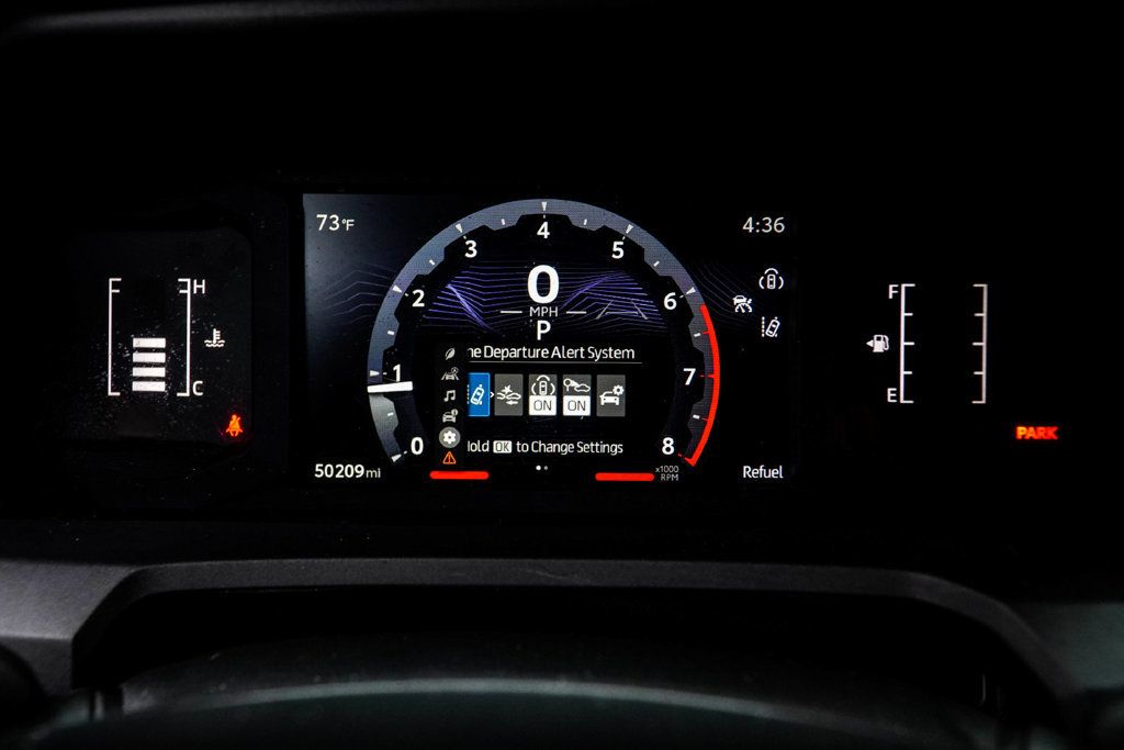 Toyota Tacoma photo 30