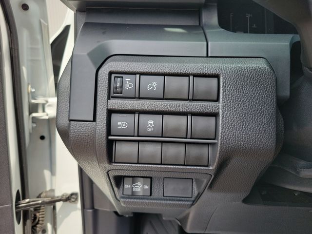 2025 Toyota Tacoma 2WD SR Double Cab 5' Bed Automatic - 23039075 - 13