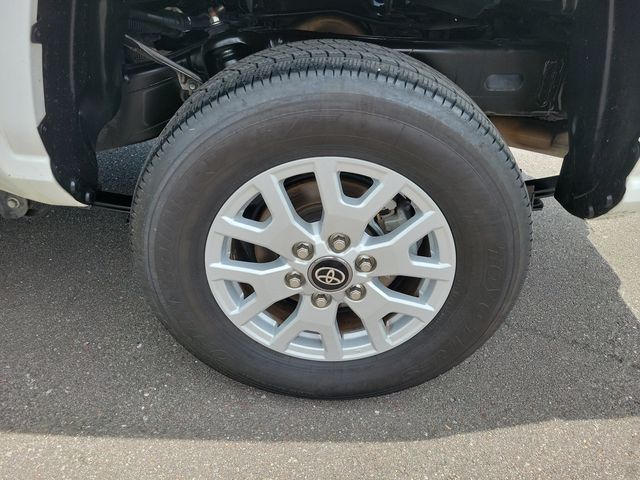 2025 Toyota Tacoma 2WD SR Double Cab 5' Bed Automatic - 23039075 - 22