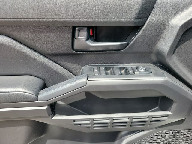 2025 Toyota Tacoma 2WD SR Double Cab 5' Bed Automatic - 23039075 - 4