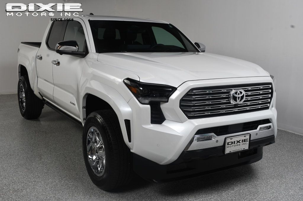 2025 Toyota Tacoma 4WD  - 23056020 | Video 1