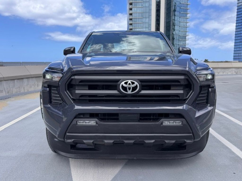2025 Toyota Tacoma 4WD 1-Owner, 4x4 Ultra Low Mileage, Mint Shape! - 23032833 - 9