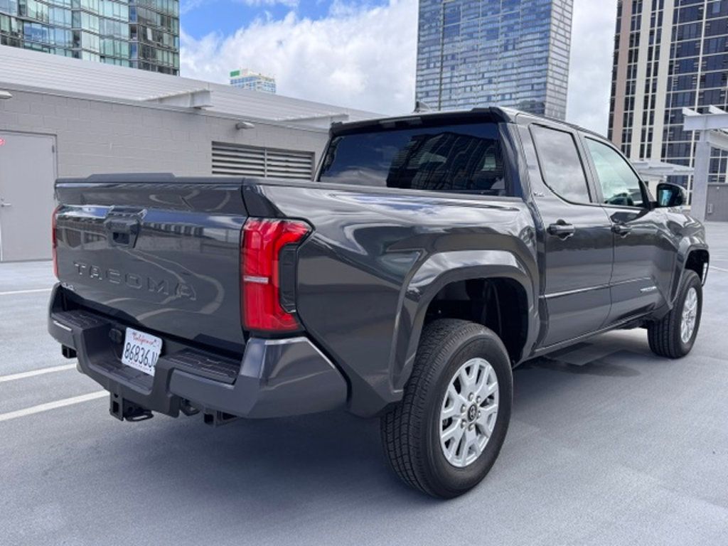 2025 Toyota Tacoma 4WD 1-Owner, 4x4 Ultra Low Mileage, Mint Shape! - 23032833 - 16