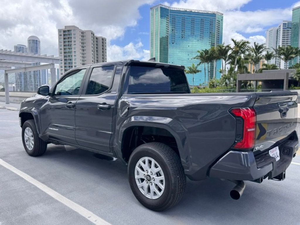 2025 Toyota Tacoma 4WD 1-Owner, 4x4 Ultra Low Mileage, Mint Shape! - 23032833 - 22