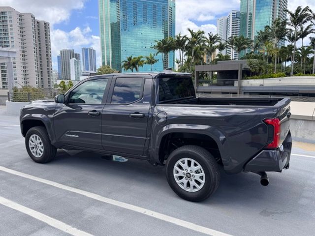 2025 Toyota Tacoma 4WD 1-Owner, 4x4 Ultra Low Mileage, Mint Shape! - 23032833 - 24