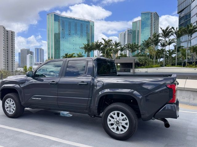 2025 Toyota Tacoma 4WD 1-Owner, 4x4 Ultra Low Mileage, Mint Shape! - 23032833 - 25