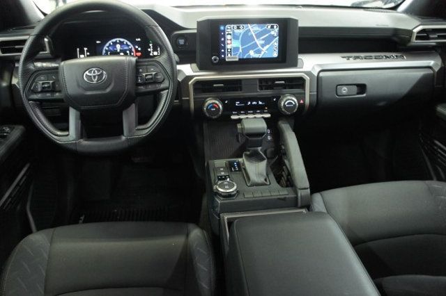 2025 Toyota Tacoma 4WD 1-Owner, 4x4 Ultra Low Mileage, Mint Shape! - 23032833 - 32
