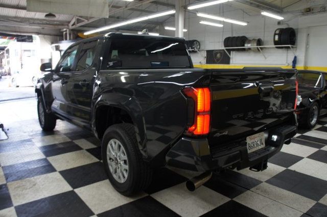 2025 Toyota Tacoma 4WD 4x4 Ultra Low Mileage, Mint Shape! - 23032833 - 6