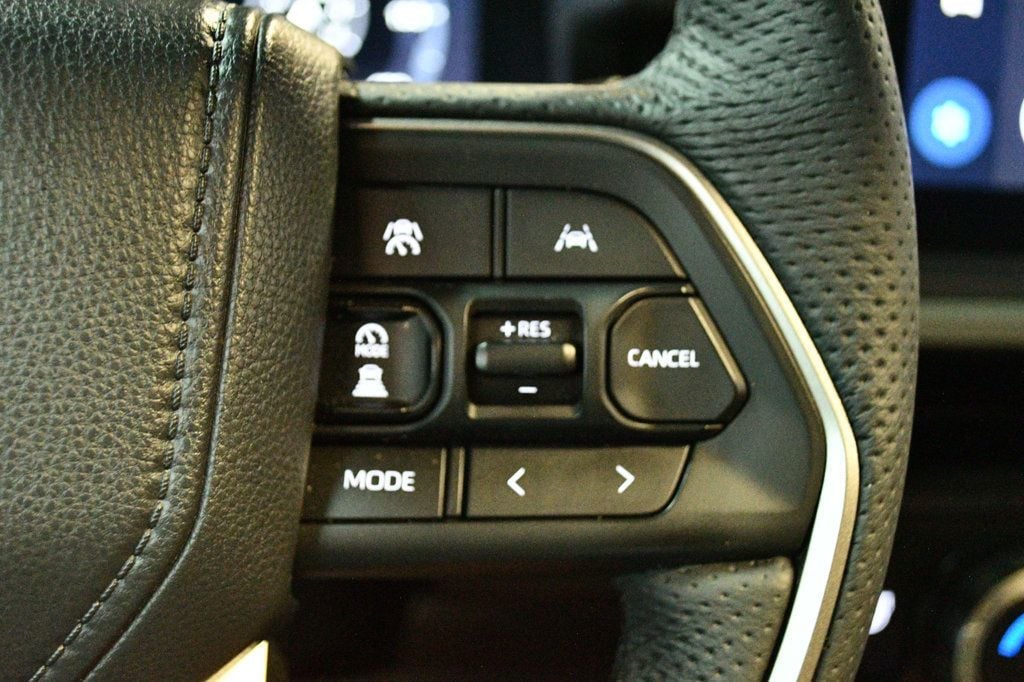 Toyota Tacoma photo 63