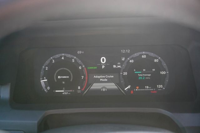 2025 Toyota Tacoma 4WD Limited Double Cab 5' Bed Automatic - 22948026 - 30