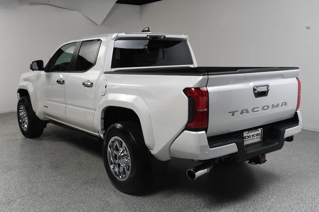 2025 Toyota Tacoma 4WD Limited Double Cab 5' Bed Automatic - 23056020 - 10