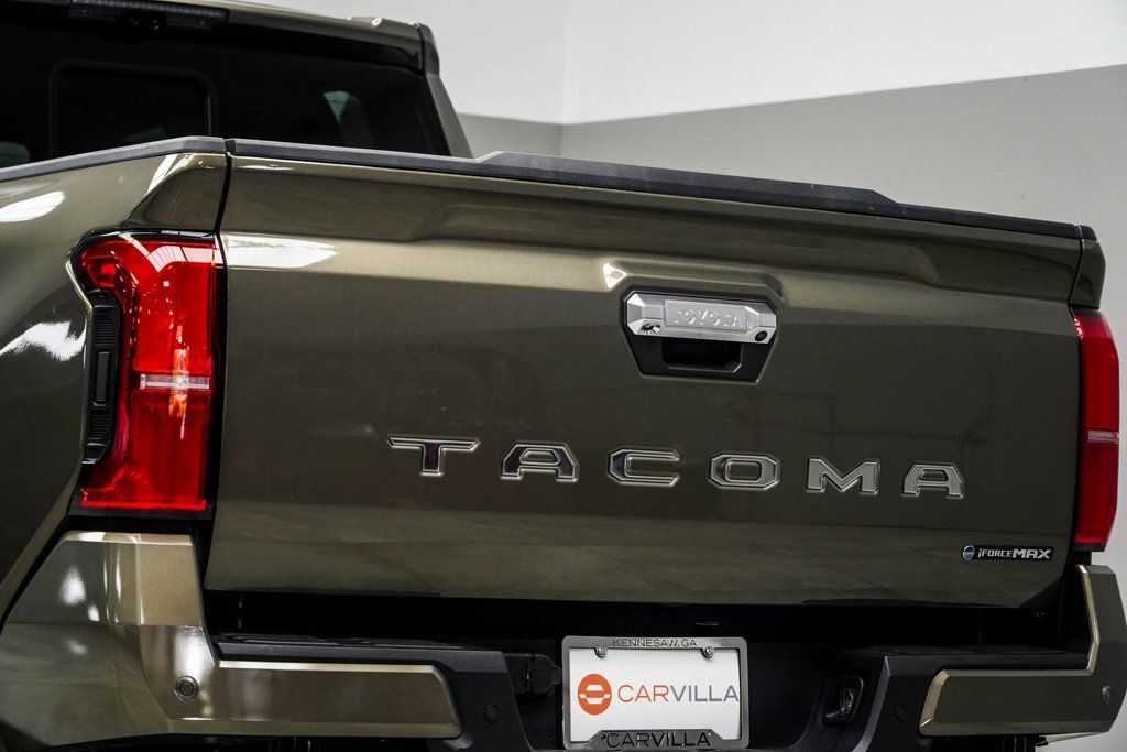 2025 Toyota Tacoma Limited Double Cab photo 12