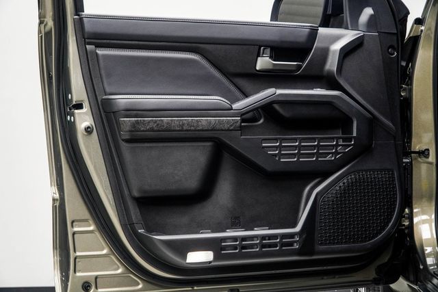 2025 Toyota Tacoma 4WD Limited Hybrid Double Cab 5' Bed Automatic - 22920201 - 31