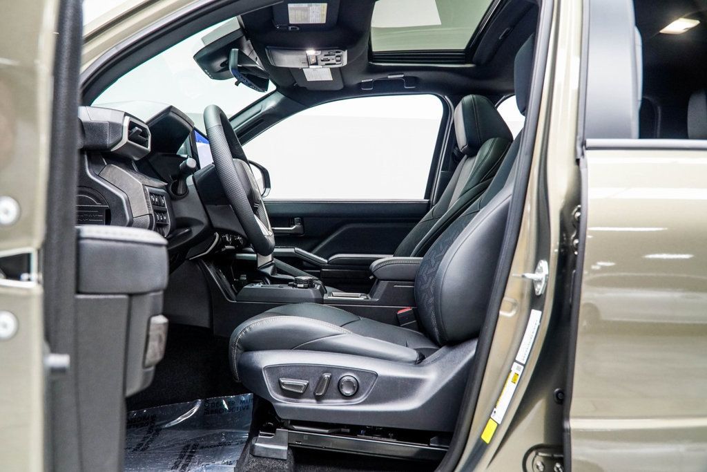 2025 Toyota Tacoma Limited Double Cab photo 32