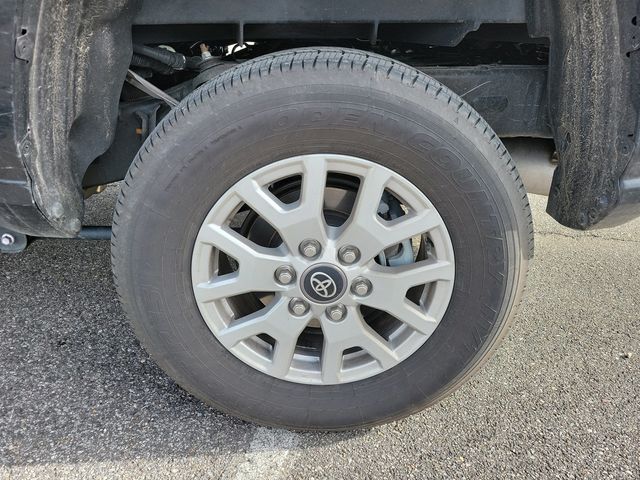 2025 Toyota Tacoma 4WD SR5 - 22967173 - 19