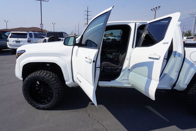2025 Toyota Tacoma 4WD SR5 - 23044623 - 19