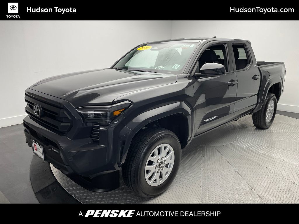 2025 Toyota Tacoma 4WD SR5 Double Cab 5' Bed Automatic - 22953506 | Video 1