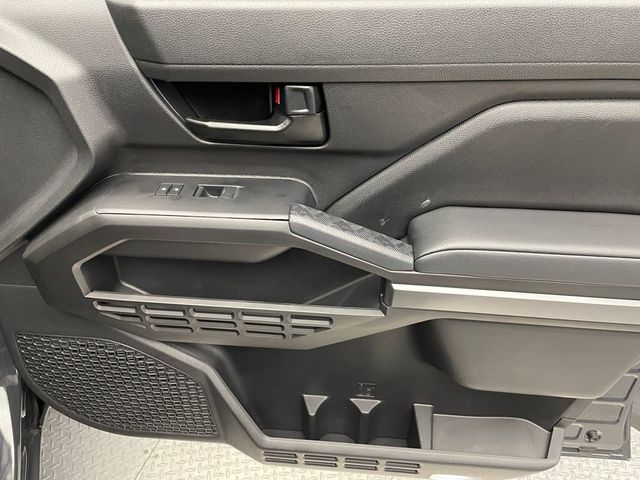 2025 Toyota Tacoma 4WD SR5 Double Cab 5' Bed Automatic - 22953506 - 14
