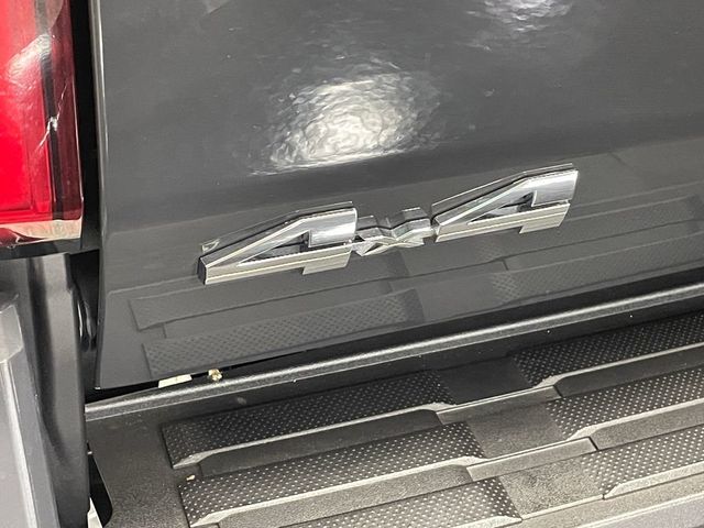 2025 Toyota Tacoma 4WD SR5 Double Cab 5' Bed Automatic - 22953506 - 42