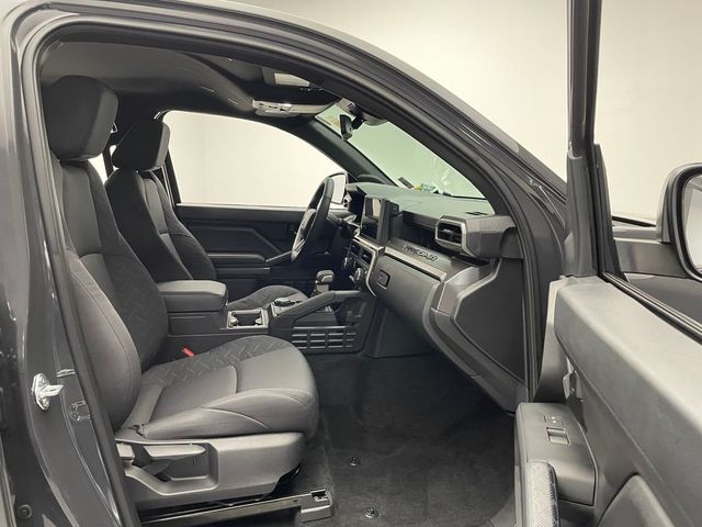 2025 Toyota Tacoma 4WD SR5 Double Cab 5' Bed Automatic - 22990825 - 16