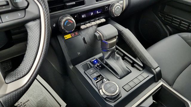 2025 Toyota Tacoma 4WD SR5 Double Cab 5' Bed Automatic - 22944186 - 15