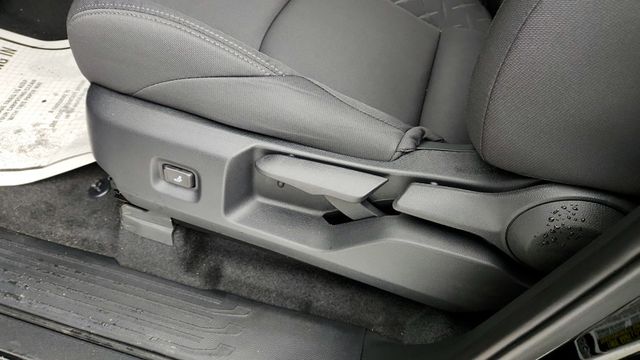 2025 Toyota Tacoma 4WD SR5 Double Cab 5' Bed Automatic with Upgrade Heat Package - 22944186 - 10