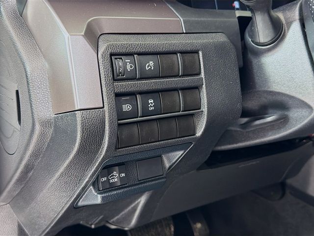 2025 Toyota Tacoma 4WD SR5 Double Cab 6' Bed Automatic - 23030983 - 9
