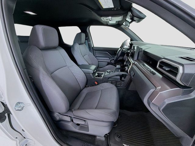 2025 Toyota Tacoma 4WD SR5 Double Cab 6' Bed Automatic - 23030983 - 26