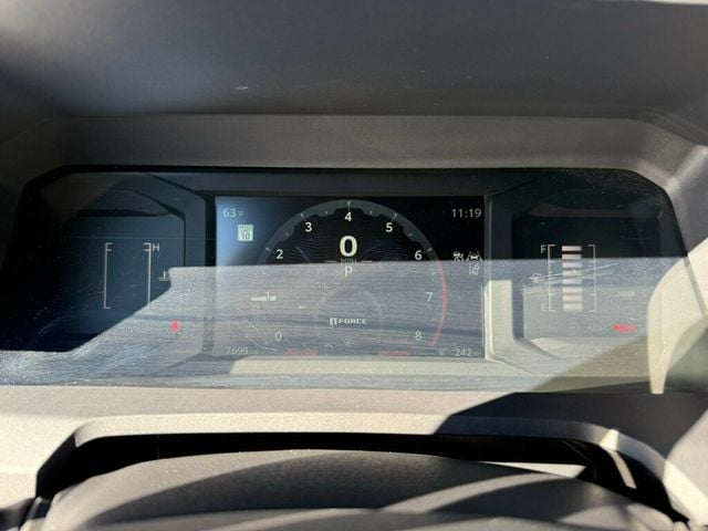 2025 Toyota Tacoma 4WD SR5 Double Cab 6' Bed Automatic - 22957662 - 3