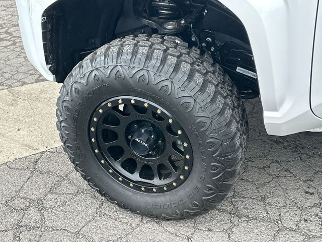 2025 Toyota Tacoma 4WD SR Double Cab 5' Bed Automatic - 22960075 - 10